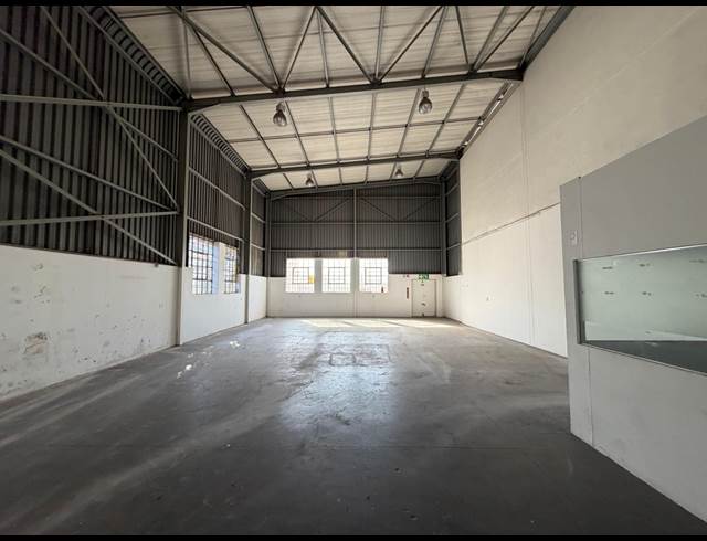 348M² WAREHOUSE TO LET IN BARBEQUE DOWNS
