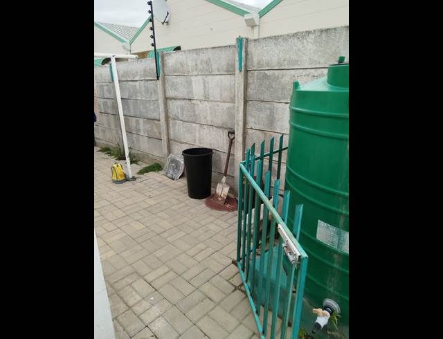 2 bed property to rent in WORCESTER CENTRAL