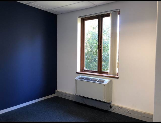 180M² OFFICE TO LET IN SANDTON CENTRAL