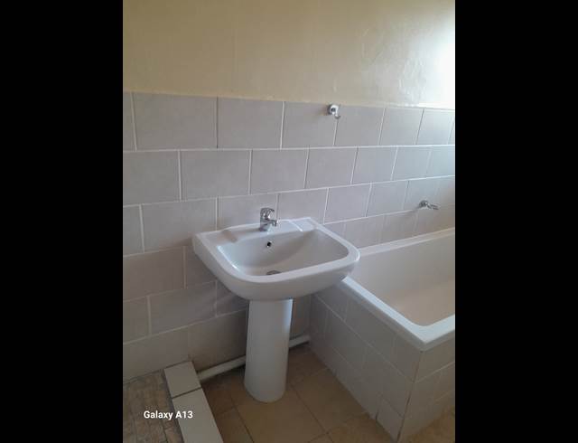 2 bed property to rent in WINDSOR WEST