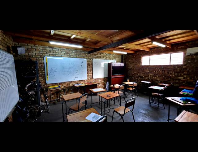 500M² WORKSHOP TO LET IN KLIPFONTEIN