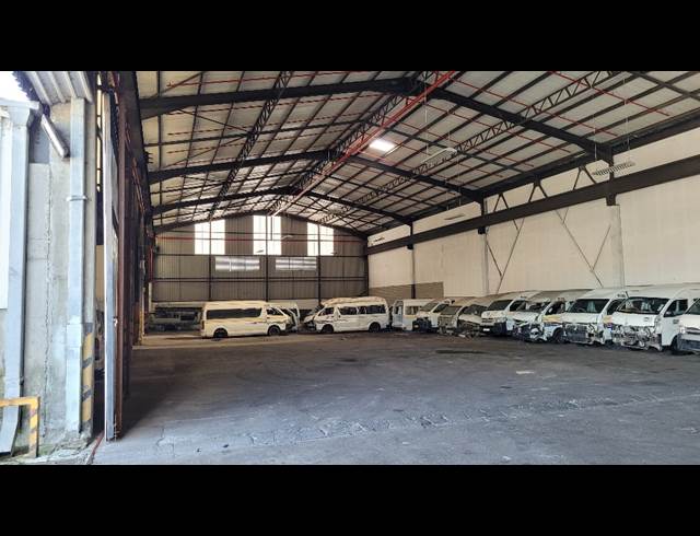 3,909M² WAREHOUSE TO LET IN EPPING INDUSTRIAL