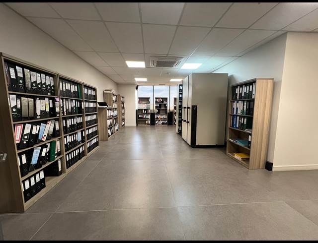 7,600M² WAREHOUSE TO LET IN LOUWLARDIA