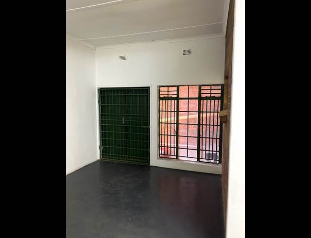 207M² BUSINESS TO LET IN POTCHEFSTROOM CENTRAL