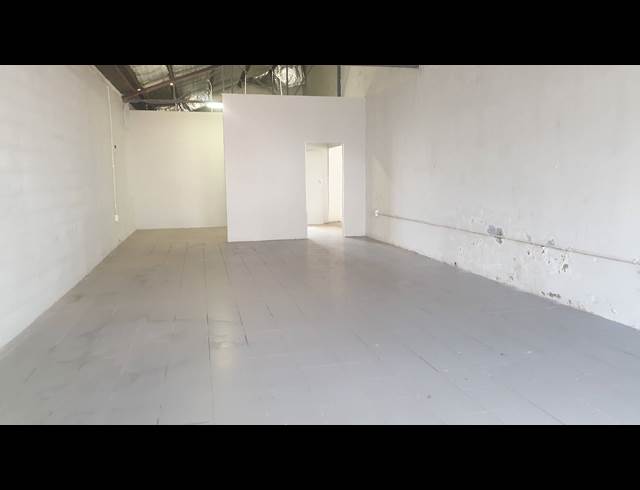 333M² FACTORY TO LET IN SALT RIVER