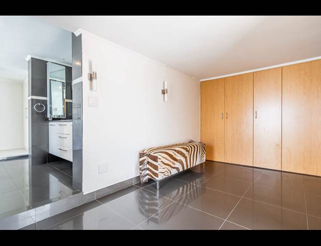 1 BEDROOM APARTMENT TO LET IN GREEN POINT