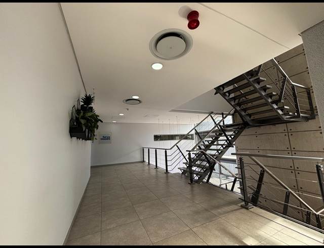 638M² OFFICE TO LET IN UMHLANGA RIDGE