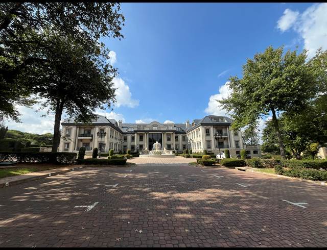 529M² OFFICE TO LET IN BRYANSTON