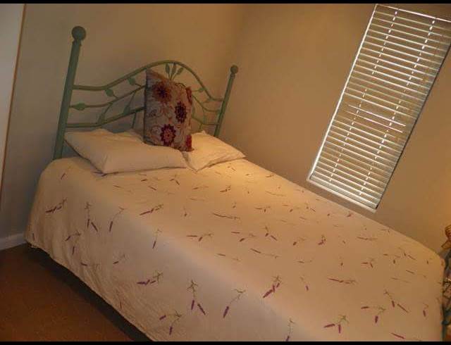 2 bed property to rent in REUNION PARK