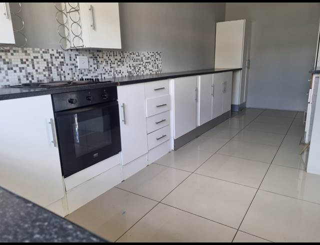 3 BEDROOM PROPERTY TO RENT IN ALBERTSDAL