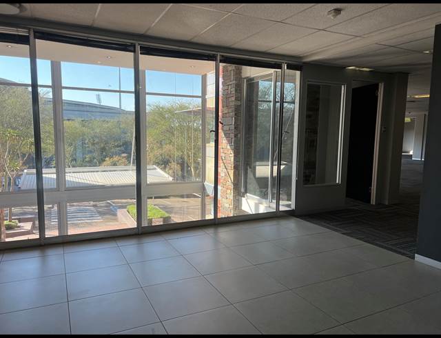 550M² OFFICE TO LET IN ILLOVO