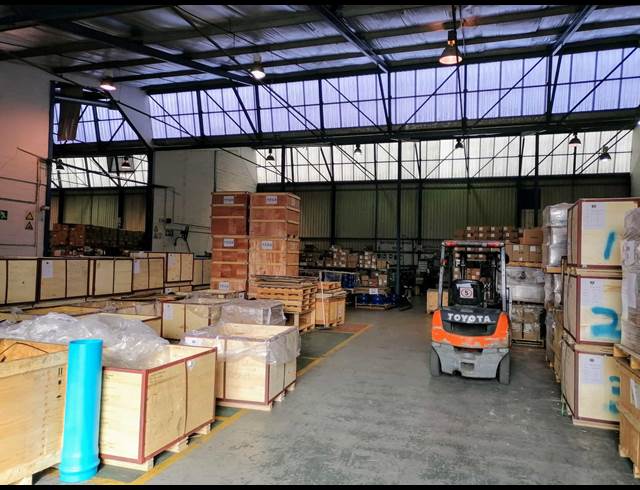 759.30M² WAREHOUSE TO LET IN BELLVILLE SOUTH INDUSTRIA