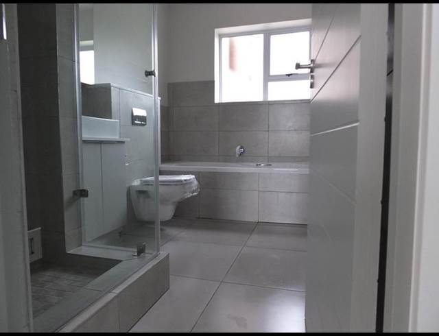 2 BEDROOM PROPERTY TO RENT IN GEORGE CENTRAL