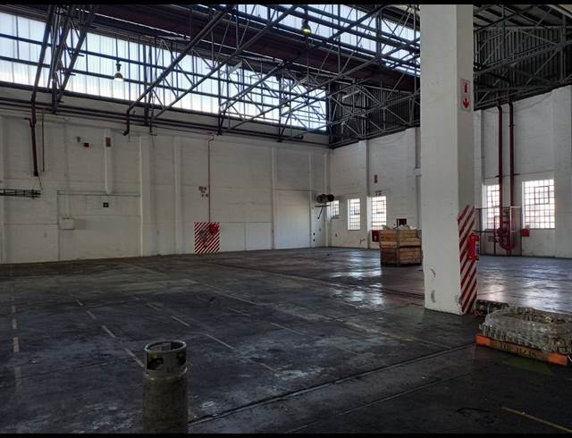 4,848M² WAREHOUSE TO LET IN BOKSBURG EAST
