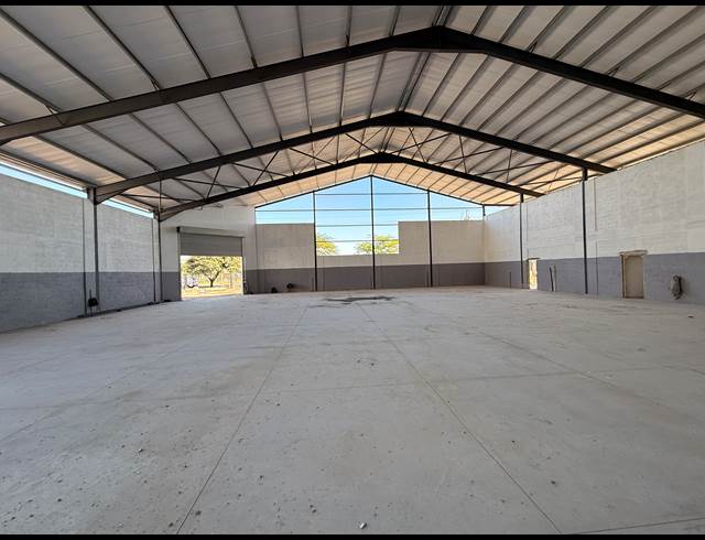 794M² WAREHOUSE TO LET IN BLACKHEATH INDUSTRIAL