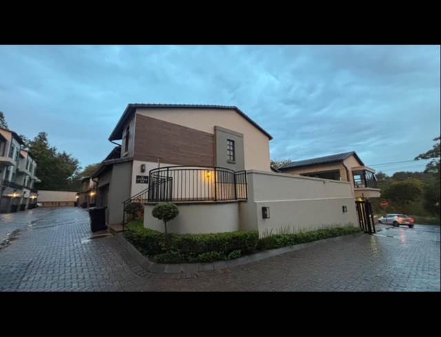 3 BEDROOM CLUSTER TO LET IN BRYANSTON