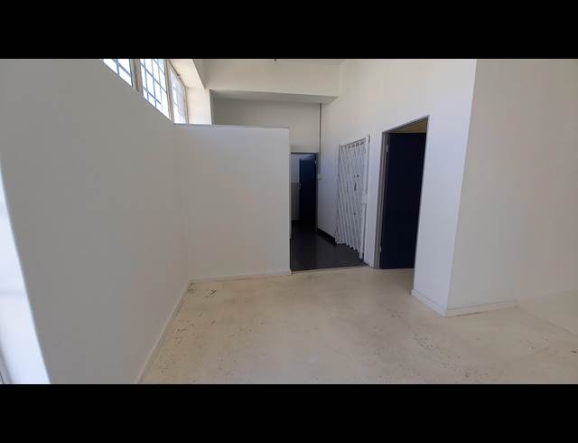 142M² BUSINESS RENTED IN WOODSTOCK
