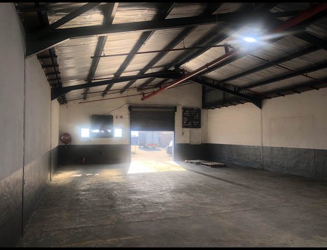 716M² WAREHOUSE TO LET IN TONGAAT INDUSTRIAL