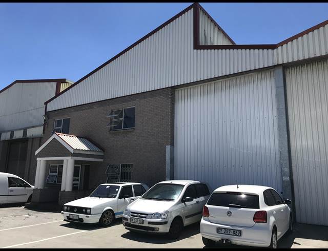 300M² FACTORY TO LET IN PAROW INDUSTRIAL