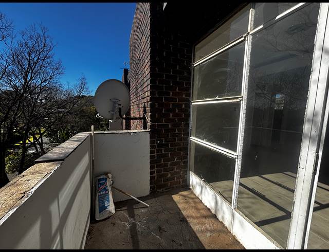 2 BEDROOM APARTMENT TO LET IN WENDYWOOD