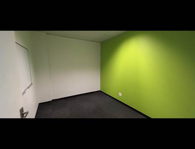 105M² OFFICE TO LET IN LONEHILL
