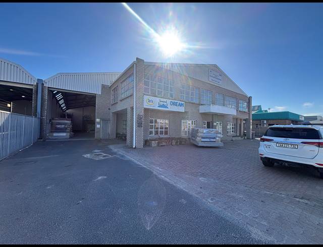 1,163M² WAREHOUSE TO LET IN PAROW INDUSTRIAL