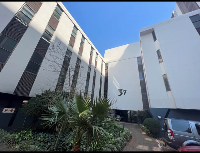 88M² OFFICE TO LET IN ROSEBANK
