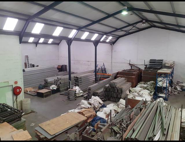 720M² WAREHOUSE RENTED IN KILLARNEY GARDENS