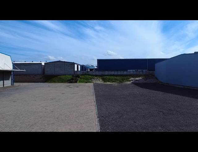 3,007.80M² VACANT LAND TO LET IN STIKLAND INDUSTRIAL