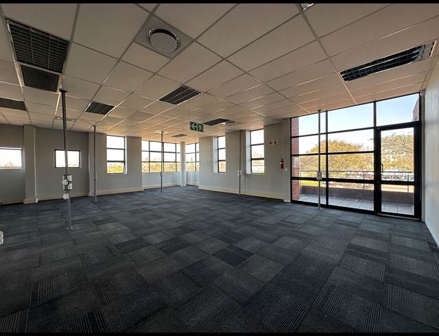 148.40M² OFFICE TO LET IN HIGHVELD TECHNOPARK