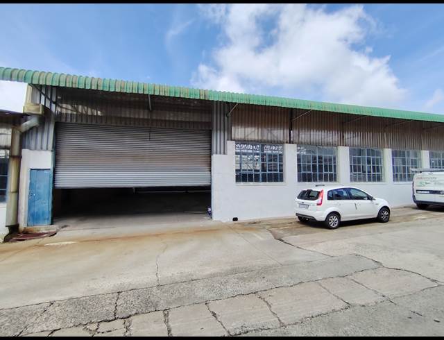 1,000M² WAREHOUSE TO LET IN TULISA PARK