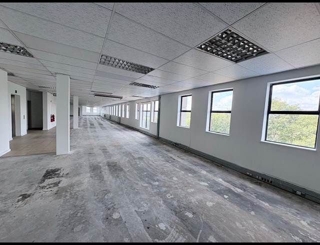 749M² OFFICE TO LET IN RANDJESPARK