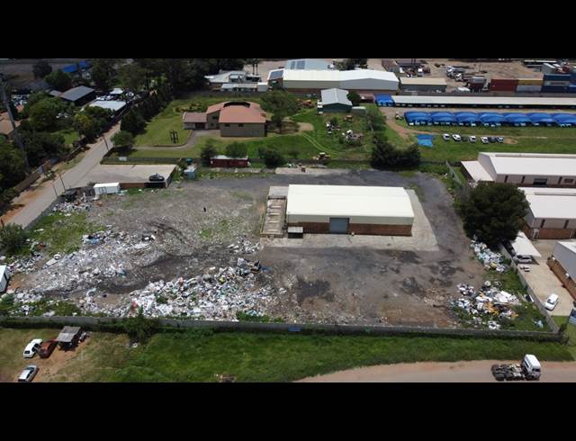 450M² WAREHOUSE TO LET IN POMONA