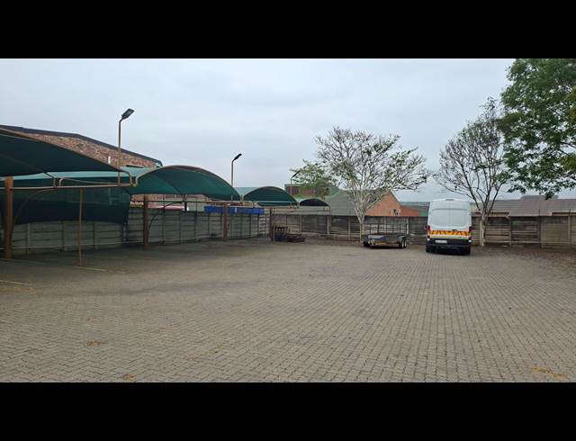 1,011M² WAREHOUSE TO LET IN NELSPRUIT INDUSTRIAL
