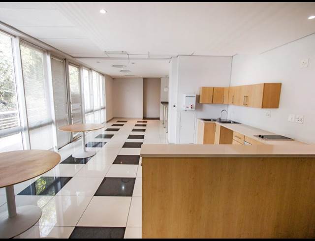 851M² OFFICE TO LET IN MELROSE ESTATE