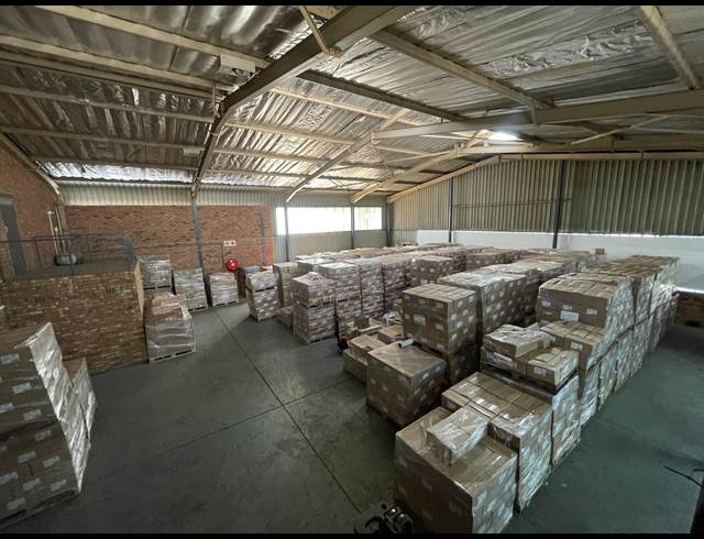 668M² WAREHOUSE TO LET IN HALFWAY HOUSE