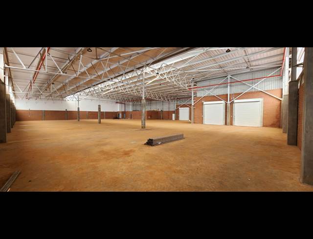 1,774M² WAREHOUSE TO LET IN WITFONTEIN