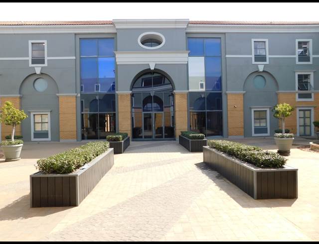 412M² OFFICE TO LET IN ILLOVO
