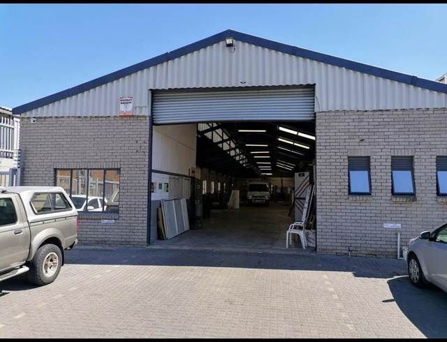 1,205M² WAREHOUSE TO LET IN BEACONVALE