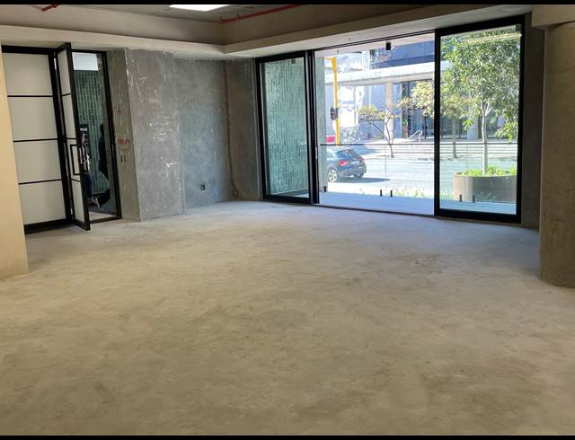 107M² RETAIL RENTED IN CLAREMONT