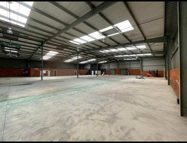 3,189M² WAREHOUSE TO LET IN RANDJESPARK
