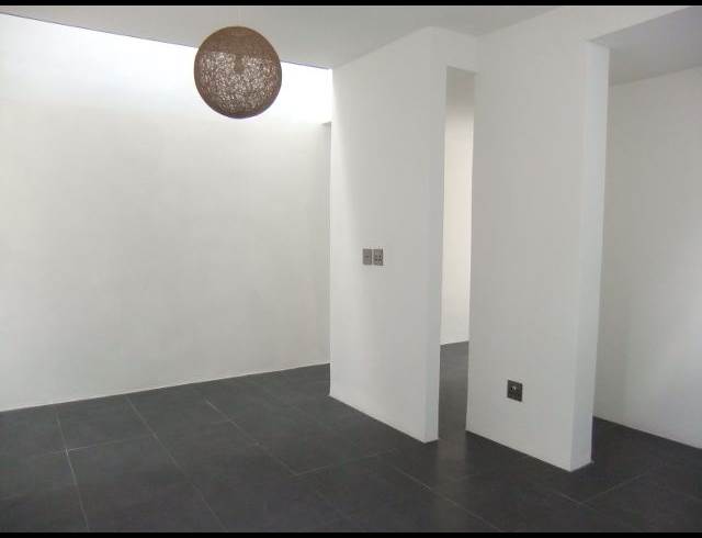 2 bed property to rent in WOODSTOCK