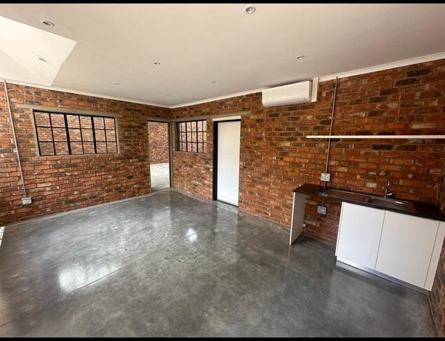 150M² WAREHOUSE TO LET IN BENONI SOUTH