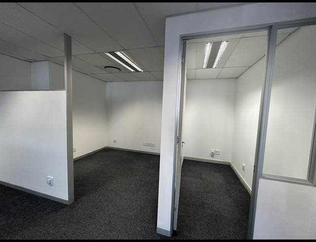 355M² BUILDING TO LET IN MOWBRAY