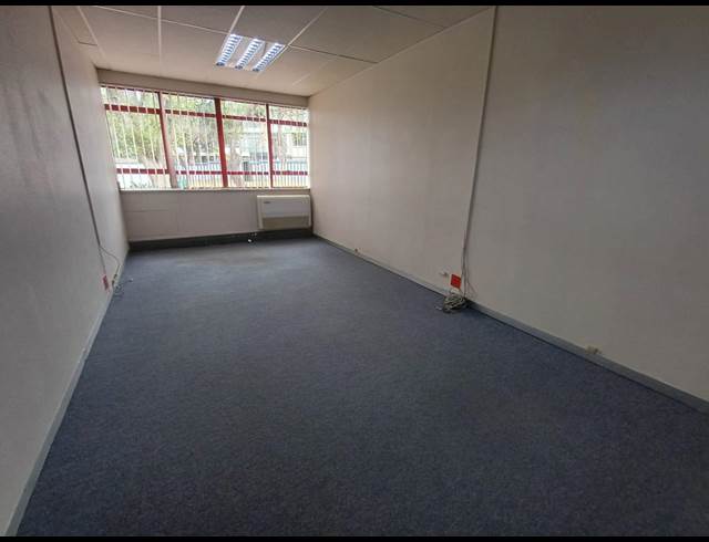 OFFICE PROPERTY TO RENT IN GLENHAZEL