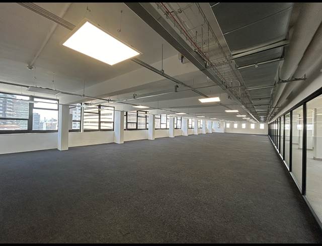 673M² BUILDING TO LET IN CAPE TOWN CITY CENTRE