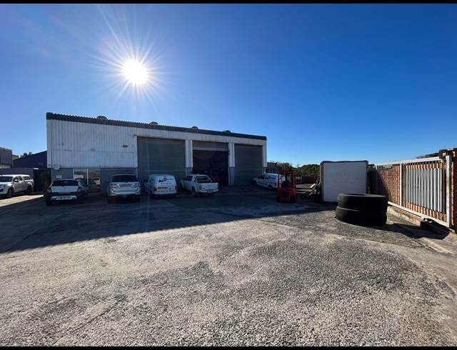 410M² WAREHOUSE RENTED IN WOODBROOK