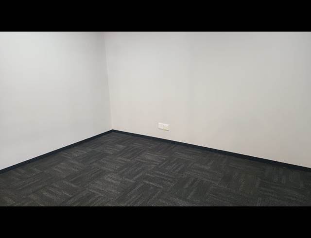 1,679M² OFFICE TO LET IN SOMERSET PARK