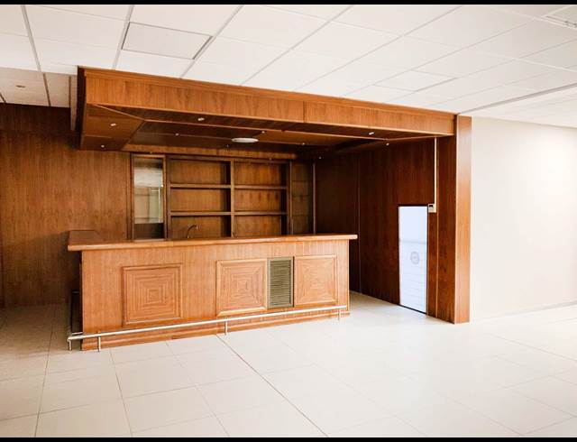 7,435M² OFFICE TO LET IN WYNBERG