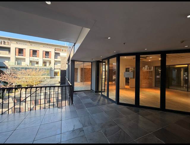 143M² OFFICE TO LET IN DE WATERKANT